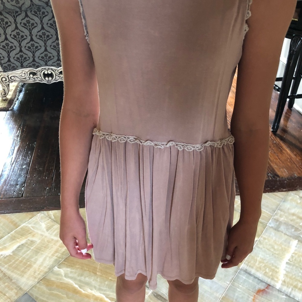 BROWN AND CREAM SHIRT TUNIC OR DRESS FLOWER DESGN